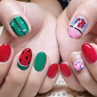 ネイル Nail salon viewt55☺︎のネイルデザイン