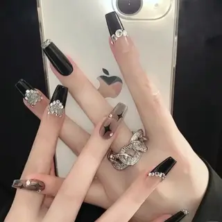 ネイル Theone栄店 松田のネイルデザイン