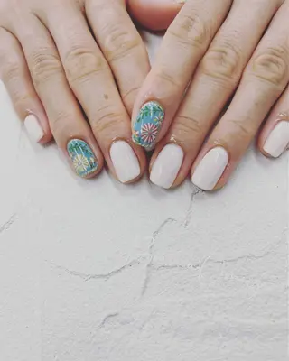 ネイル 小野田 由美のマツエク・マツパデザイン