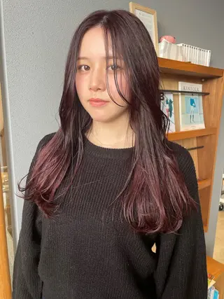 ロング カラー Urasaki Miyuのヘアスタイル