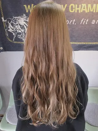 ロング カラー パーマ 代表 中島貴志のヘアスタイル