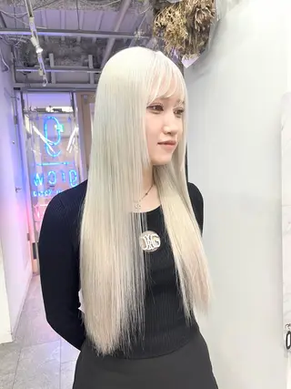 ロング カラー 渋谷🎨エクステ× ブリーチ特化🎨レンのヘアスタイル