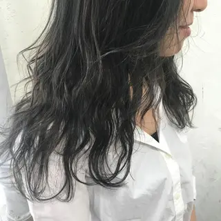 セミロング カラー ヘアアレンジ せこぐち まいのヘアスタイル