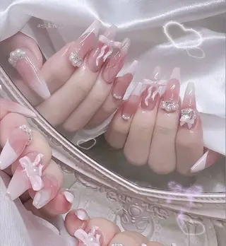 ネイル GRACE shizukaのネイルデザイン