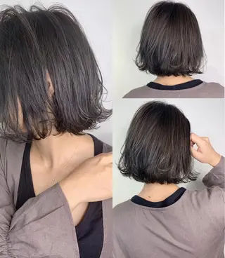 セミロング カラー _WHITE 高槻のヘアスタイル