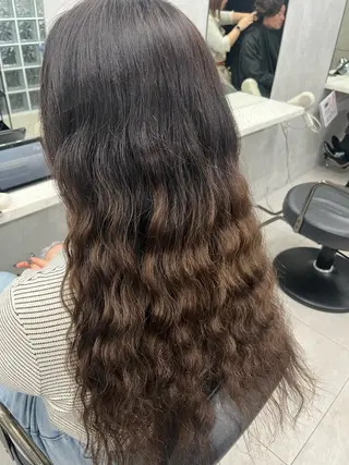 ロング カラー anon Loemのヘアスタイル