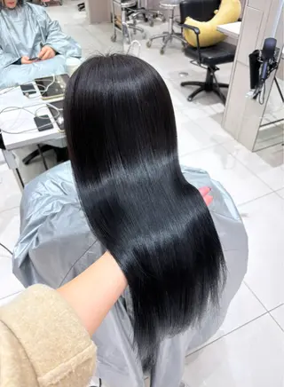 ロング カラー 透明感カラー / レイヤー/ mamiのヘアスタイル