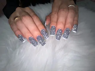 ネイル 高草木 桃香のネイルデザイン