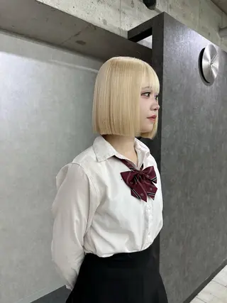 ショート カラー Kvell&Co.所属・ミルクティー💞 ハイトーン/emaのヘアスタイル