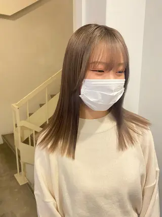 セミロング カラー ハイトーンカラー ⭐️NAZUNAのヘアスタイル