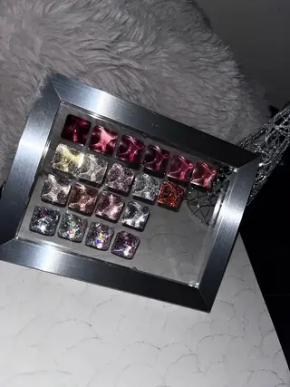 ネイル 筒井 美穂のネイルデザイン