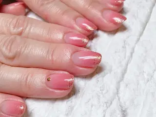 ネイル 佐藤 結衣のネイルデザイン