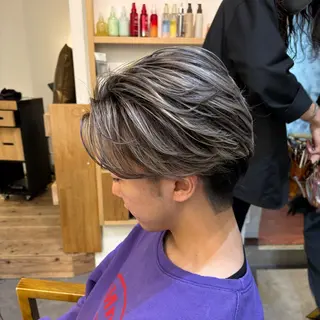 カラー メンズ GISELA サリナのヘアスタイル