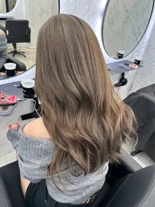 ロング カラー 韓国艶カラー 🇰🇷💎MIUのヘアスタイル