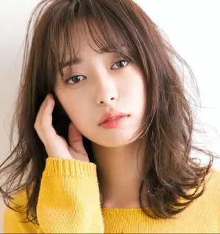 ミディアム カラー HIRO✂️カットと カラーと縮毛矯正✂️のヘアスタイル