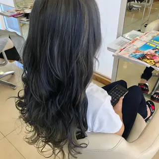 カラー 牧野 佳樹のヘアスタイル