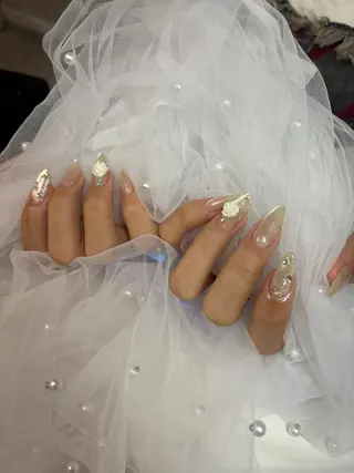 ネイル IRY nail 黒須莉奈のネイルデザイン