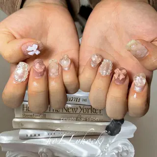 ネイル nail salon hoLLyhockのネイルデザイン