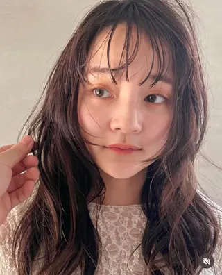 ロング ケアブリーチ/ ハイトーン/牧野のヘアスタイル