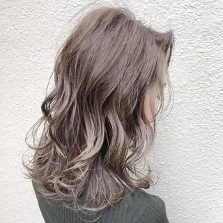 ミディアム Selene 難波店　HIROKIのヘアスタイル