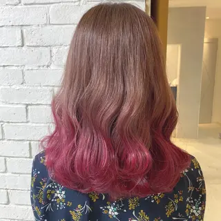 セミロング カラー ORIKA 美容室のヘアスタイル