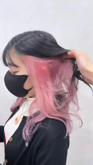 カラー 尾形 日和のヘアスタイル