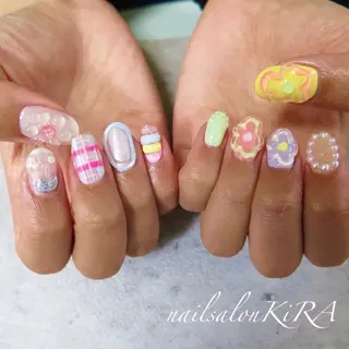 ネイル K. NANAのネイルデザイン
