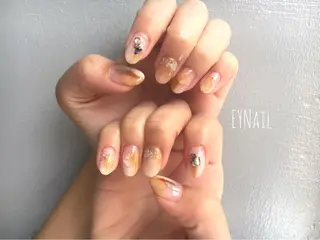 ネイル EYNail所属・EYNail Eriのネイルデザイン