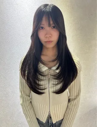 セミロング 艶髪カラー/レイヤ ー支持No.1renのヘアスタイル