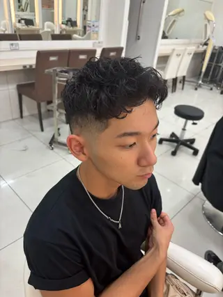 メンズ 🫧艶髪カラー ハセベ🫧のヘアスタイル