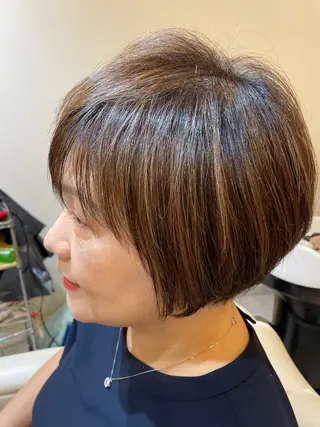 ショート カラー 高尾 成紀のヘアスタイル