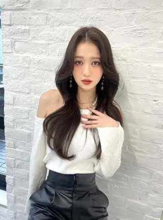 ロング カラー 韓国ヘア♡ 顔まわりカットayaのヘアスタイル