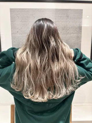 ロング 佐藤/本物志向の 髪質改善サロンのヘアスタイル