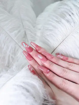 ネイル Ubuntu🎀 ネイルサロン✨のネイルデザイン