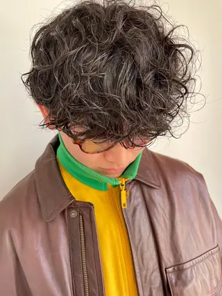 パーマ メンズ himeka🪽 アレンジ/ブリーチのヘアスタイル