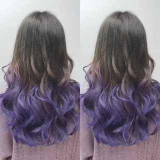 ロング カラー ヤナ マネージャーのヘアスタイル