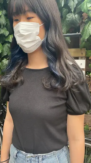 ロング レイヤーカット/ 透明感カラーmikuのヘアスタイル