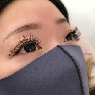 マツエク・マツパ まつげ屋さんLAPU所属・まつげ屋さんLAPU AYAKAのマツエク・マツパデザイン