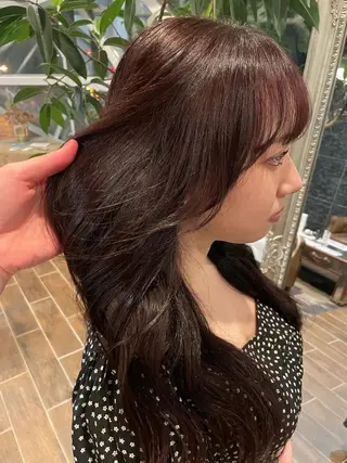 ロング カラー 西 優衣奈のヘアスタイル
