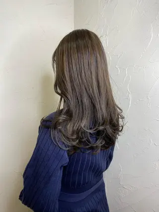 ロング カラー 久力琴音''透明感 カラー''アレンジのヘアスタイル