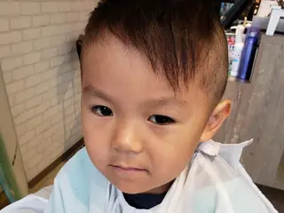 ショート Luana 矢場町のヘアスタイル