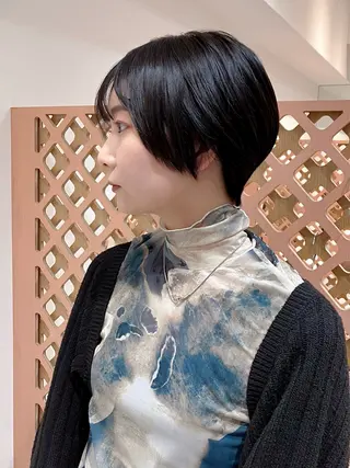 ショート カラー 川間 将彦のヘアスタイル