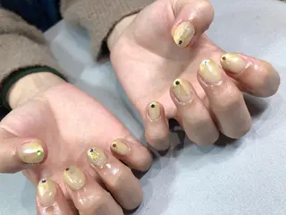 ネイル iiloo aromaworksのネイルデザイン