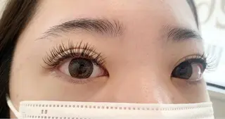 マツエク・マツパ 村岡 恵理の眉毛・アイブロウイメージ