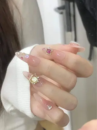 ネイル す すのネイルデザイン