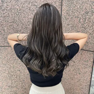 ロング 韓国透明感カラー🌀 yuukiのヘアスタイル