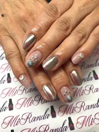 ネイル MiRanda Nail所属・MiRanda 保坂 舞のネイルデザイン