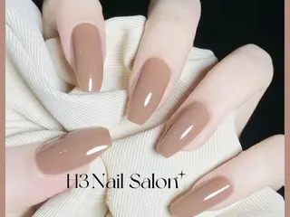 ロング H3 ネイル サロンのネイルデザイン