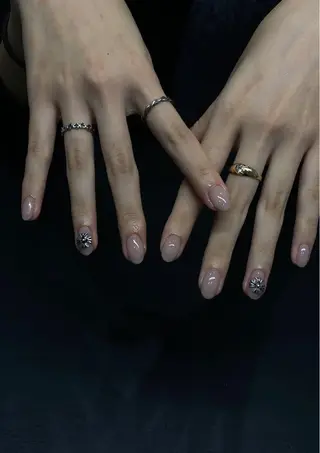 ネイル NILATE所属・渡邉 あいのネイルデザイン