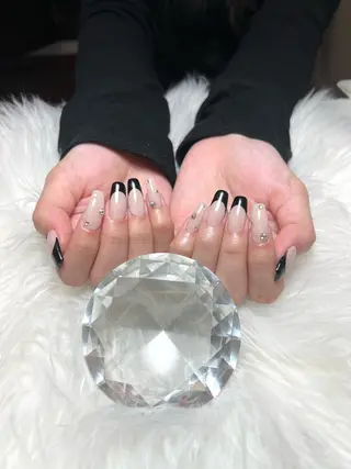 ネイル 井尻 紗菜のネイルデザイン